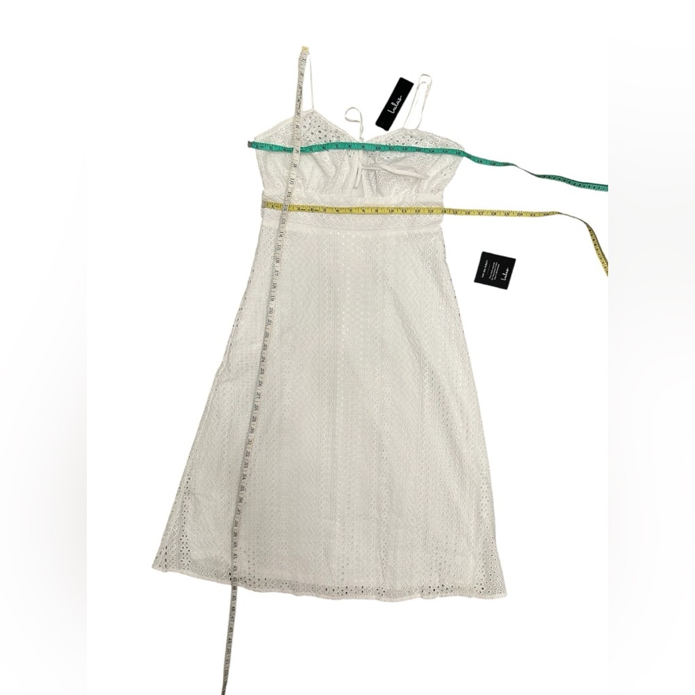LULUS Adored Aura White Eyelet Embroidered Cutout Midi Dress Size Small $69 NWT - Picture 10 of 12